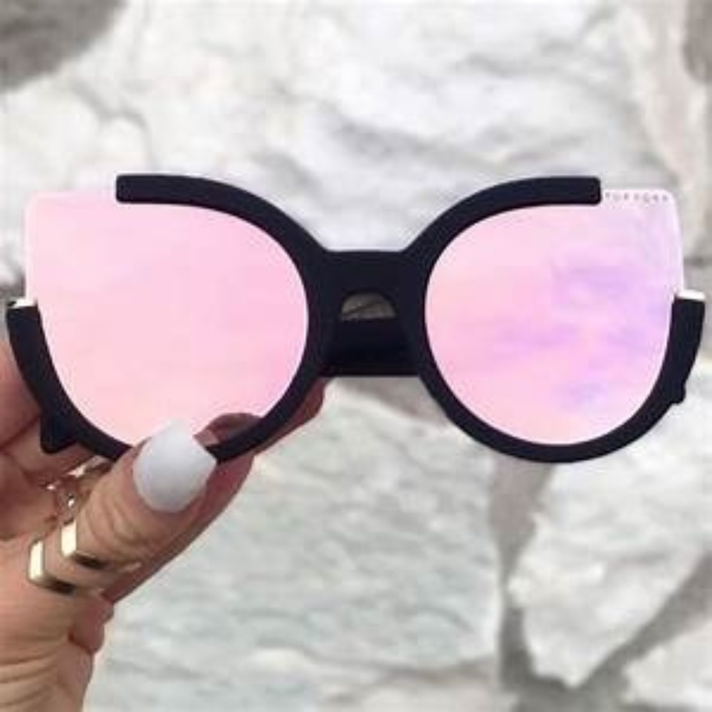 TOPFOXX CHLOE SUNNIES Black & Rose Gold NEVER WORN